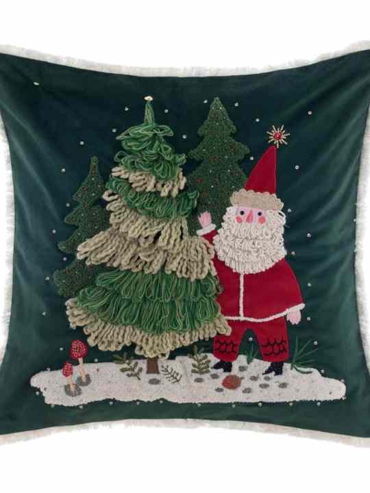 Cuscino verde ricamato 