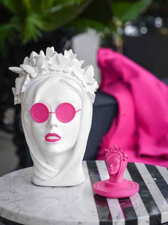 Cameo 